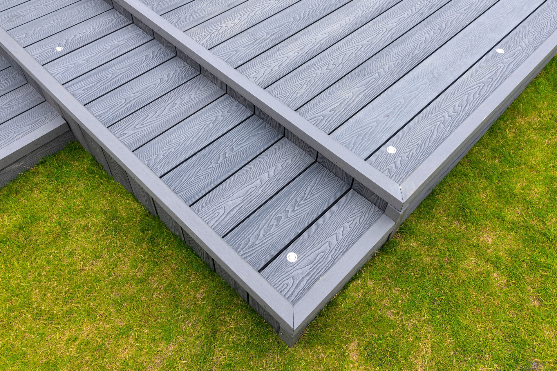decking installations in essex 01