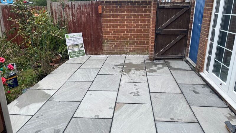 natural stone patio benfleet 04