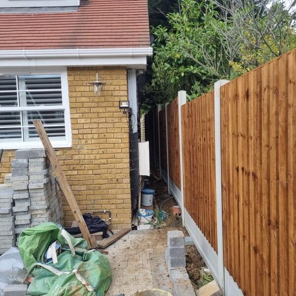 new fence concrete posts gravel close board feather edge pressure treated panels in billericay 05