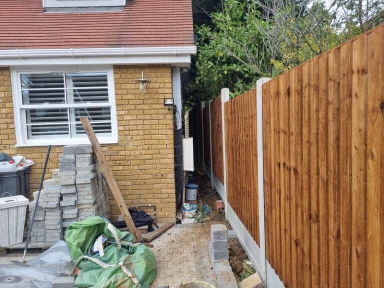 new fence concrete posts gravel close board feather edge pressure treated panels in billericay 05
