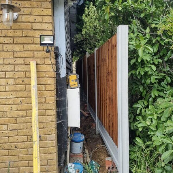 new fence concrete posts gravel close board feather edge pressure treated panels in billericay 10