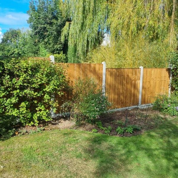 new fence in billericay 02