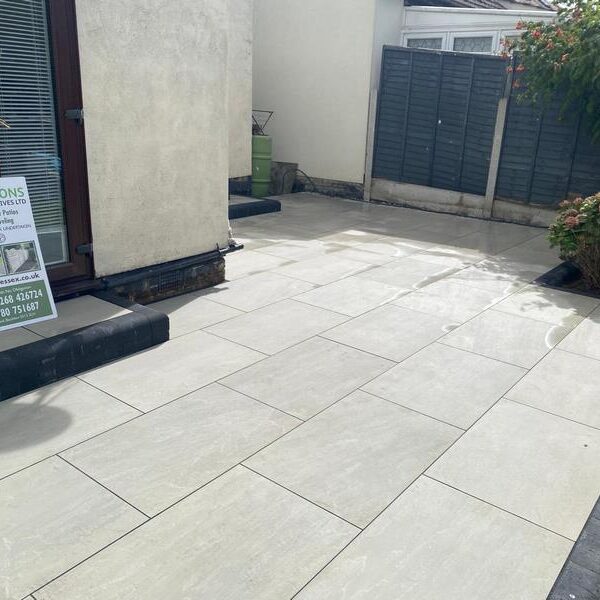 porcelain patio with steps charcoal edgings leigh on sea 06