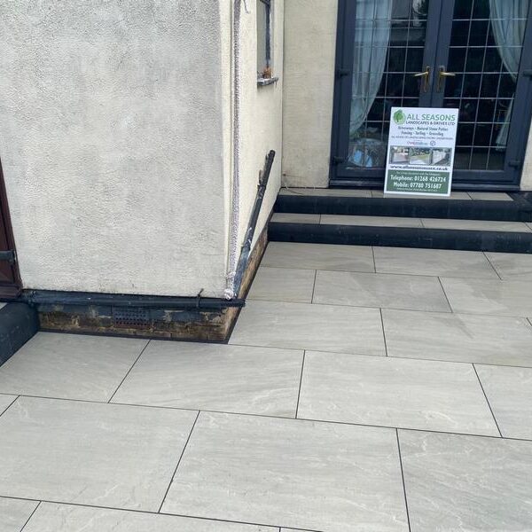 porcelain patio with steps charcoal edgings leigh on sea 09
