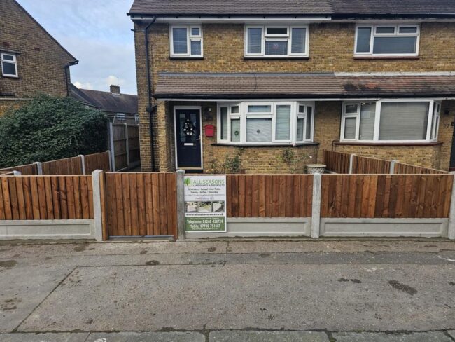 new-fencing-and-gate-with-kandla-grey-sandstone-path-in-southend-on-sea-essex-2