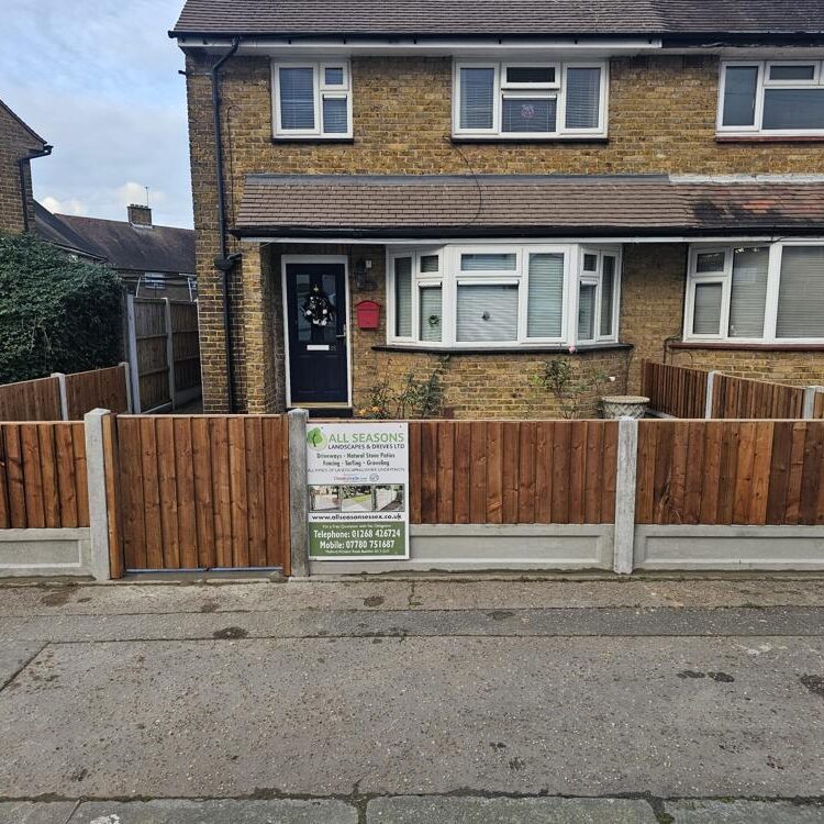 new-fencing-and-gate-with-kandla-grey-sandstone-path-in-southend-on-sea-essex-2