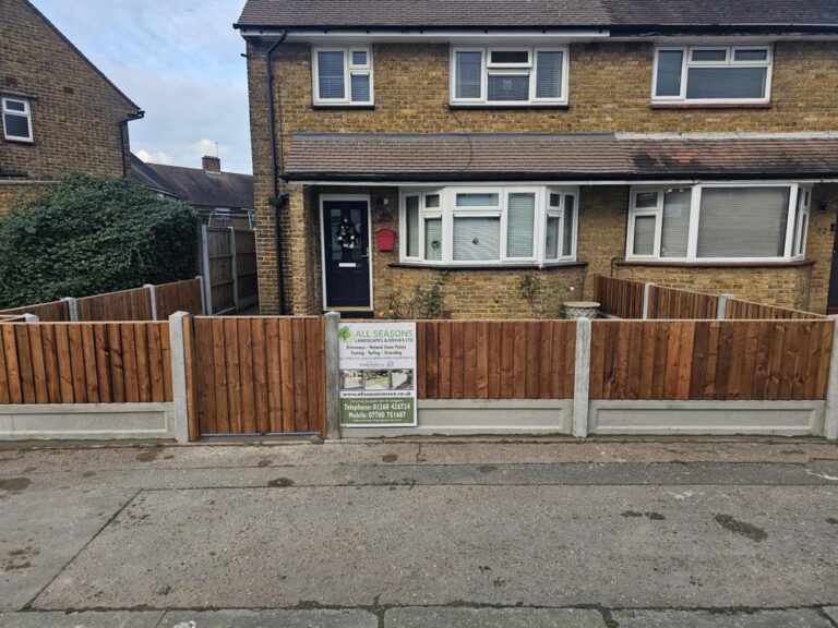 new-fencing-and-gate-with-kandla-grey-sandstone-path-in-southend-on-sea-essex-2