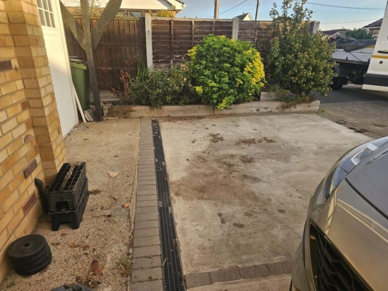 grey-block-paved-driveway-southend-on-sea-3